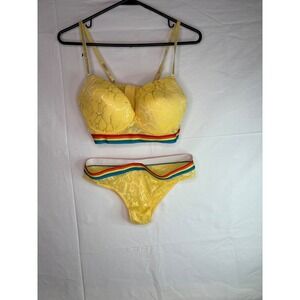 Yellow Lace Rainbow Stripe Lingerie Set 38C Push Up Bra and Large Thong BPS699